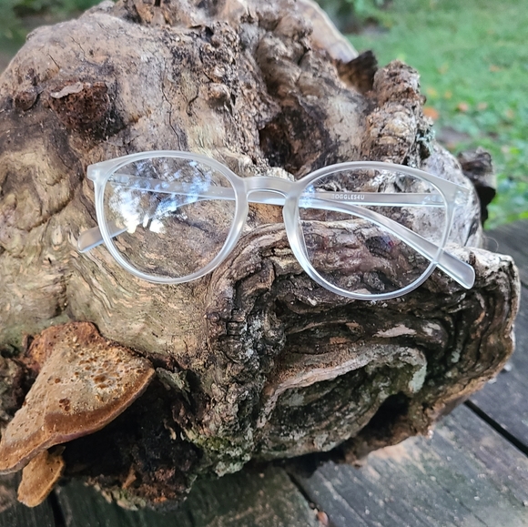 Clear Frame Non Prescription Unisex Glasses - Picture 4 of 4